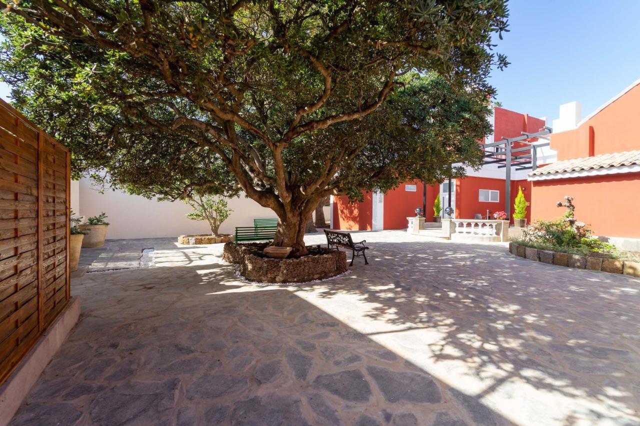 Albor Suites Santa Brígida Екстериор снимка