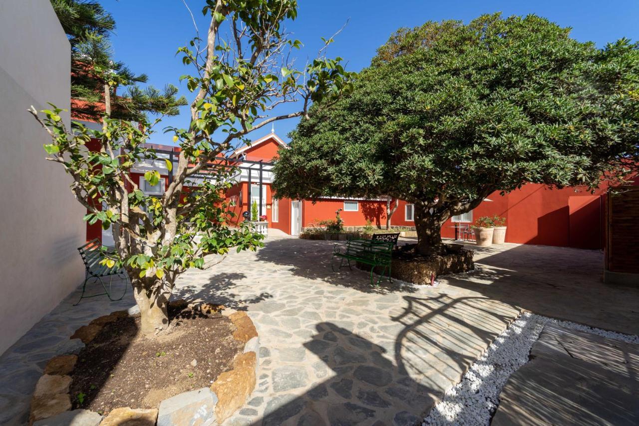 Albor Suites Santa Brígida Екстериор снимка